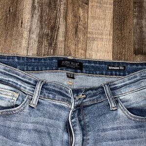 Judy Blue women’s   13/31 boyfriend fit Blue Jeans